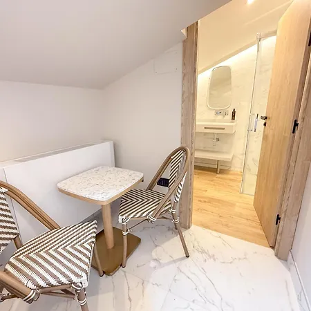 Akla Hotel